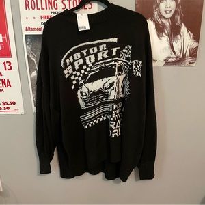 NWT Graphic sweater